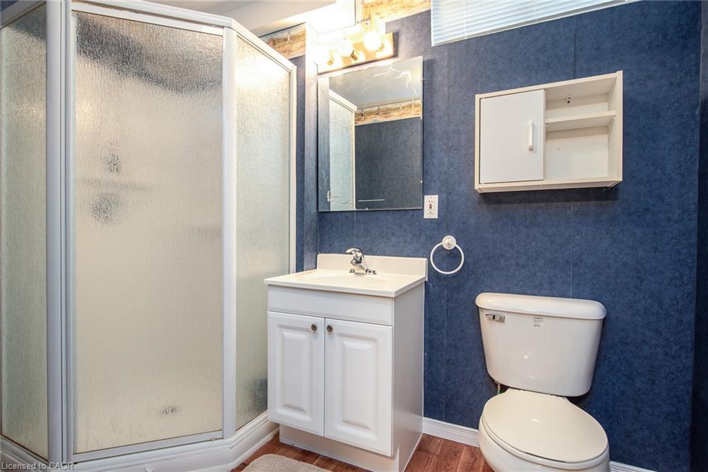 372 Gatestone Boulevard, Waterloo, ON - Indoor Photo Showing Bathroom