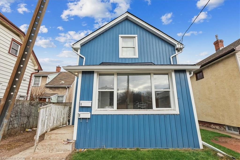 19 Seneca Street, St. Catharines, ON - Outdoor