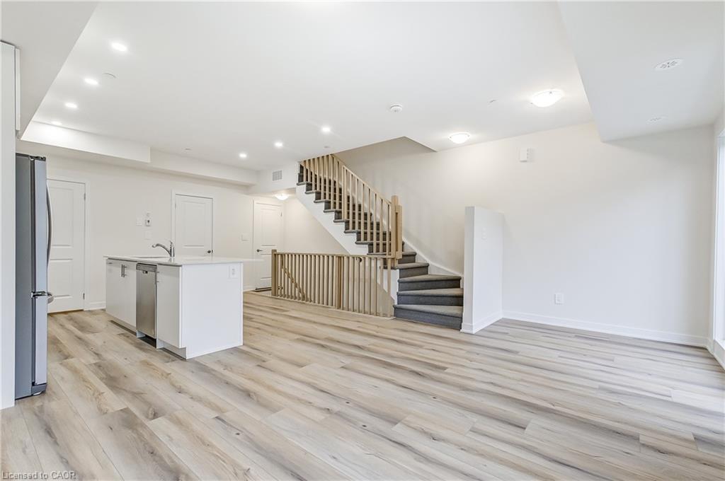 202-755 Omega Drive, Pickering, ON - Indoor Photo Showing Other Room