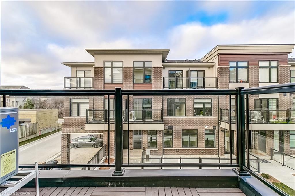 202-755 Omega Drive, Pickering, ON - Outdoor