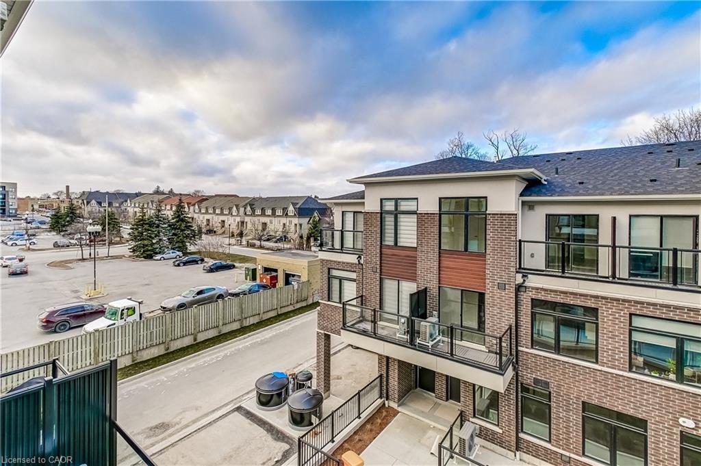 202-755 Omega Drive, Pickering, ON - Outdoor