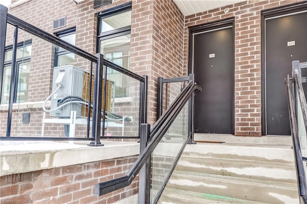 202-755 Omega Drive, Pickering, ON - Outdoor