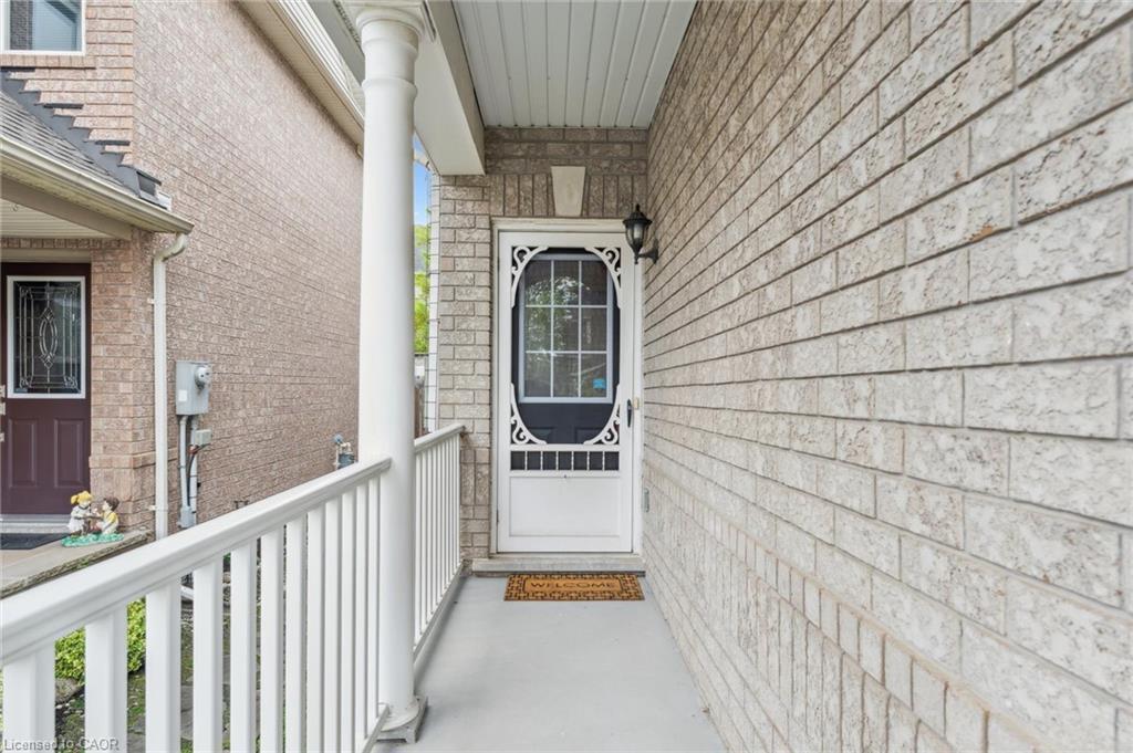 1617 Gowling Terrace, Milton, ON - Outdoor With Exterior