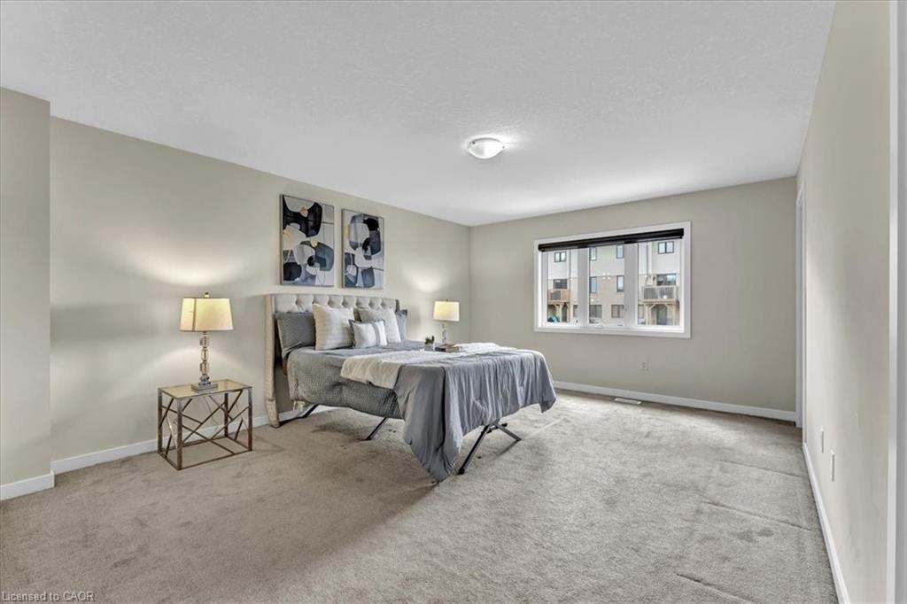 94 Crafter Crescent, Stoney Creek, ON - Indoor