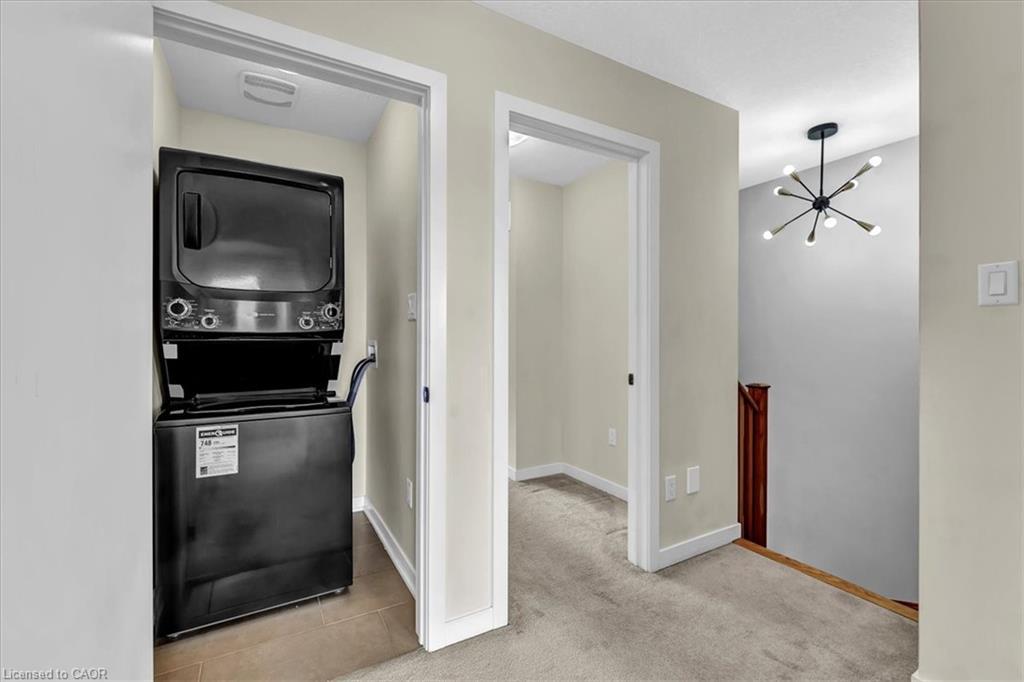 94 Crafter Crescent, Stoney Creek, ON - Indoor