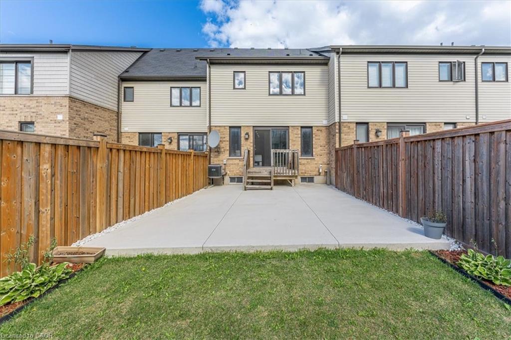 94 Crafter Crescent, Stoney Creek, ON - Outdoor With Exterior