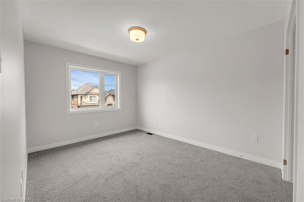 76 Hitchman Street, Paris, ON - Indoor Photo Showing Other Room