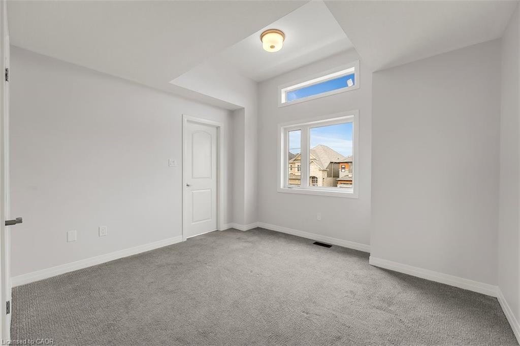 76 Hitchman Street, Paris, ON - Indoor Photo Showing Other Room