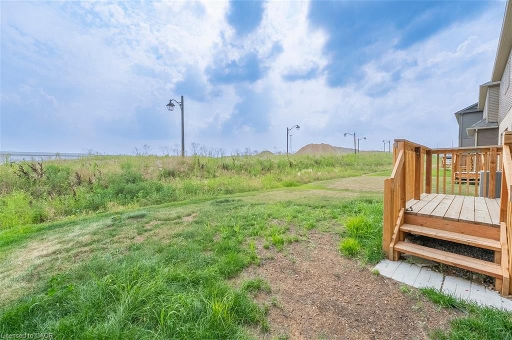 76 Hitchman Street, Paris, ON - Outdoor