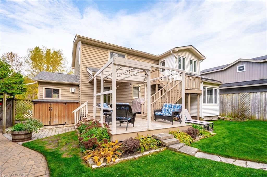 6548 Beatty Line N, Fergus, ON - Outdoor With Deck Patio Veranda