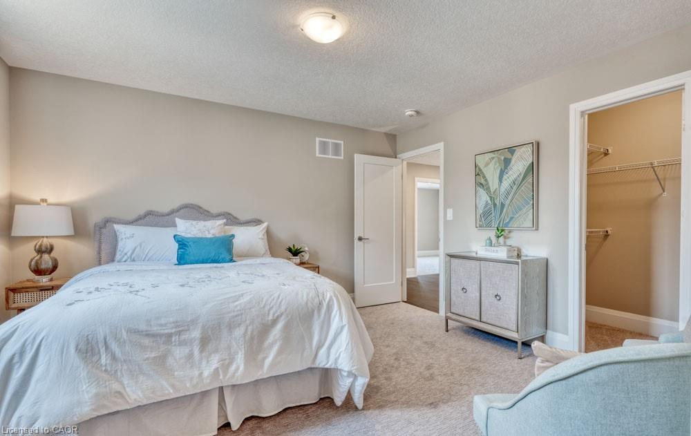 146 Rockledge Drive, Hannon, ON - Indoor Photo Showing Bedroom