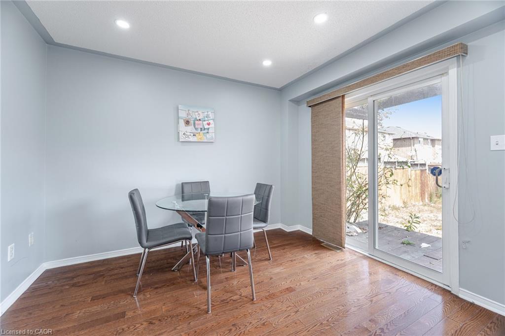 4 Vauxhall Crescent, Brampton, ON - Indoor Photo Showing Dining Room