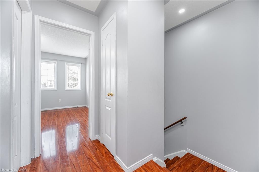 4 Vauxhall Crescent, Brampton, ON - Indoor Photo Showing Other Room