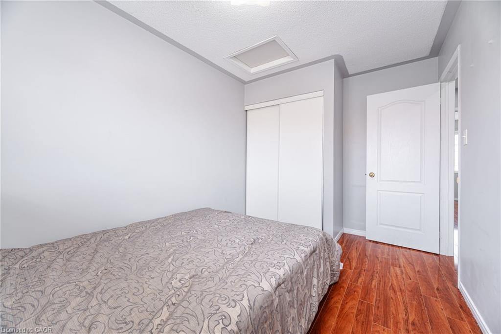 4 Vauxhall Crescent, Brampton, ON - Indoor Photo Showing Bedroom