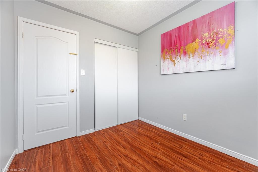 4 Vauxhall Crescent, Brampton, ON - Indoor Photo Showing Other Room