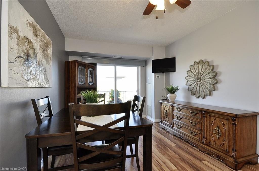 302-8 Harris Street, Cambridge, ON - Indoor Photo Showing Dining Room