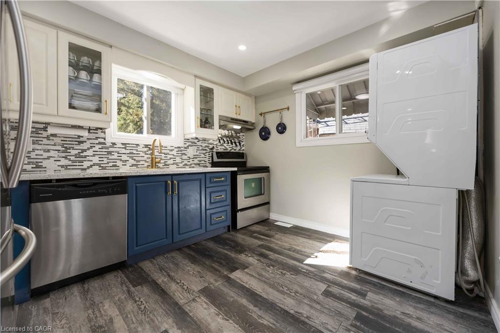 1057 King Street E, Oshawa, ON - Indoor