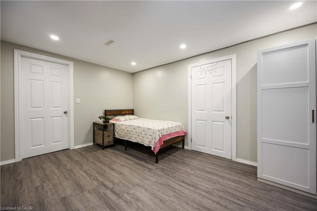 1057 King Street E, Oshawa, ON - Indoor