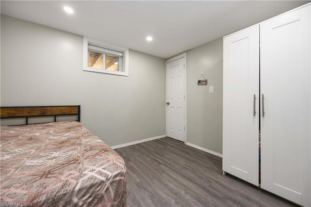 1057 King Street E, Oshawa, ON - Indoor