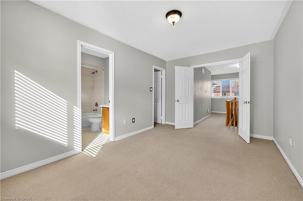 2456 Lazio Lane, Oakville, ON - Indoor Photo Showing Other Room