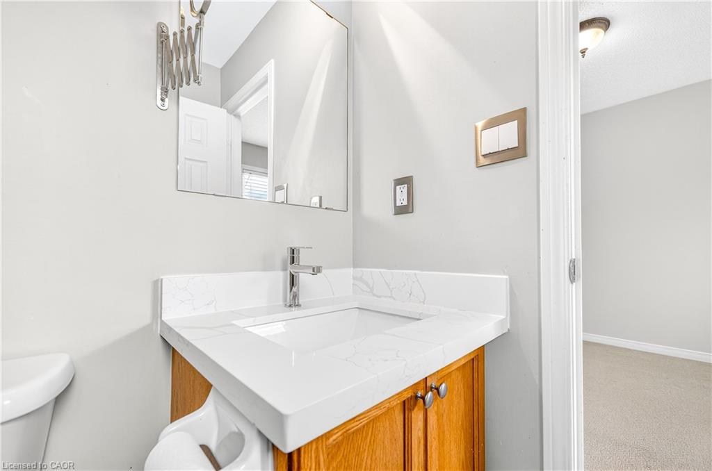 2456 Lazio Lane, Oakville, ON - Indoor Photo Showing Bathroom