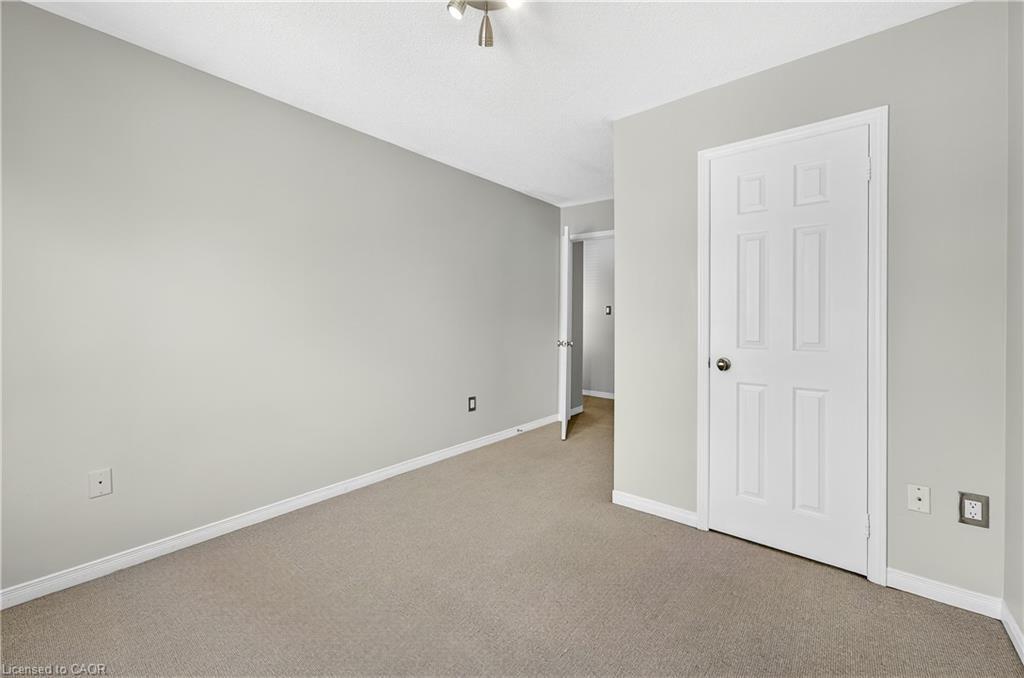 2456 Lazio Lane, Oakville, ON - Indoor Photo Showing Other Room
