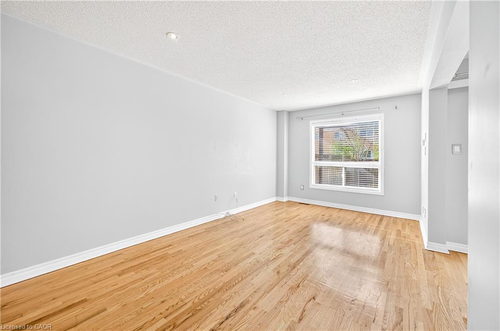 2456 Lazio Lane, Oakville, ON - Indoor Photo Showing Other Room