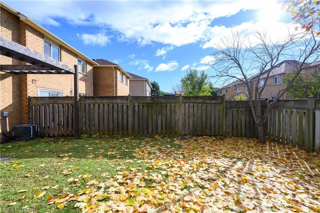 2456 Lazio Lane, Oakville, ON - Outdoor