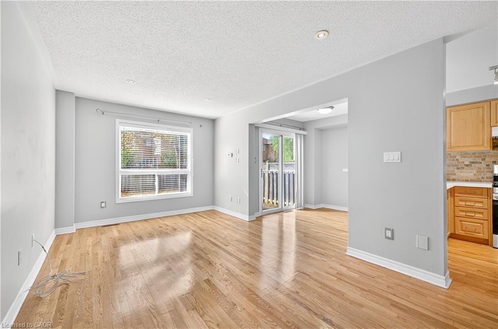 2456 Lazio Lane, Oakville, ON - Indoor