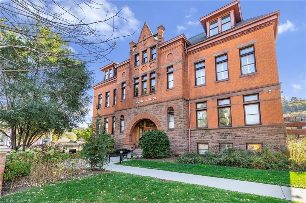 304-200 Stinson Street, Hamilton, ON - Outdoor