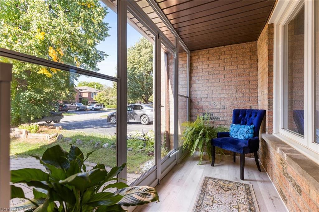 1118 Avondale Drive, Oakville, ON - Outdoor With Exterior