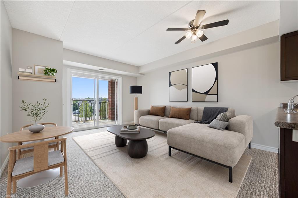 313-60 Lynnmore Street, Guelph, ON - Indoor Photo Showing Living Room