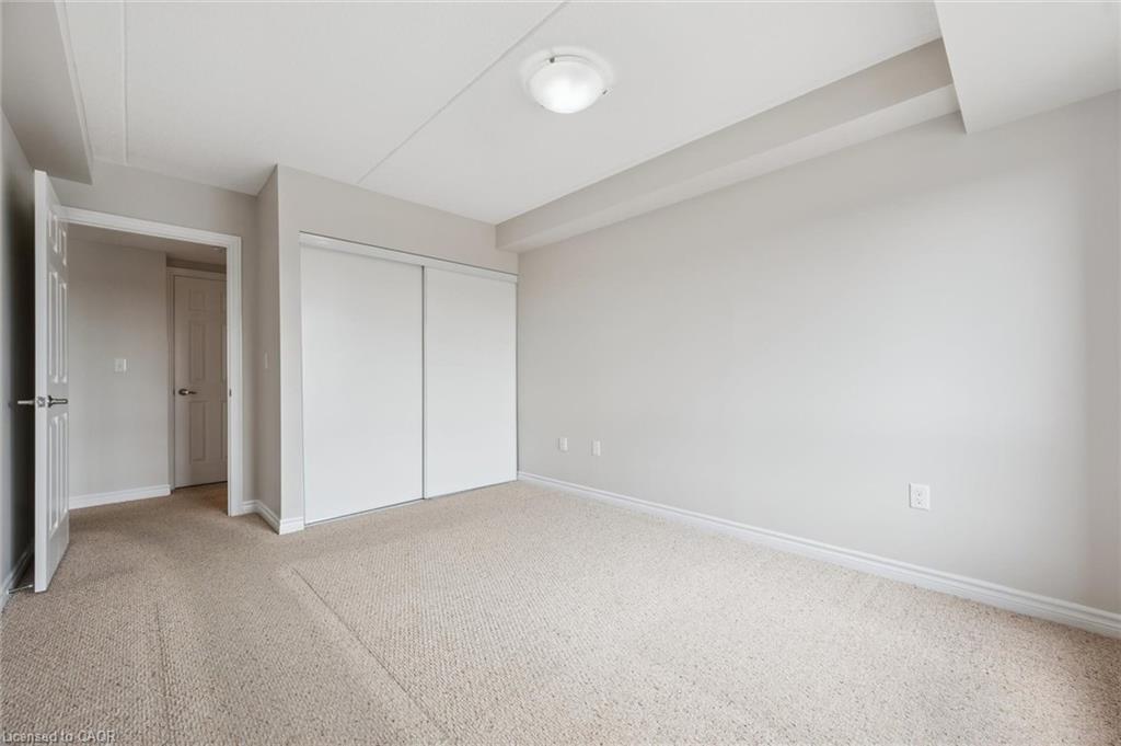 313-60 Lynnmore Street, Guelph, ON - Indoor Photo Showing Other Room