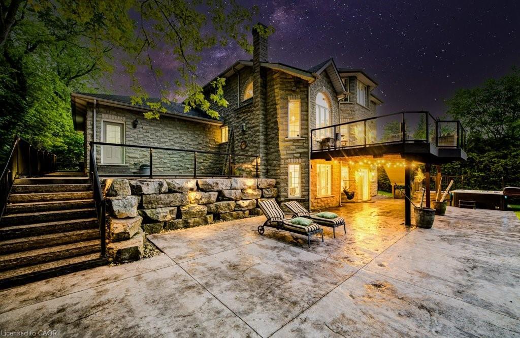 1525 Dickie Settlement Road, Cambridge, ON - Outdoor With Deck Patio Veranda