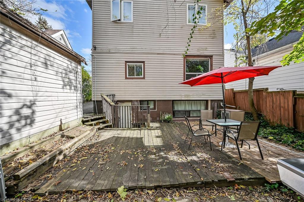 230 Broadway Avenue, Hamilton, ON - Outdoor With Exterior