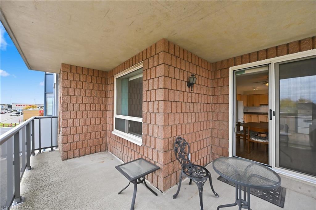 303-870 Upper Wentworth Street, Hamilton, ON - Outdoor With Exterior