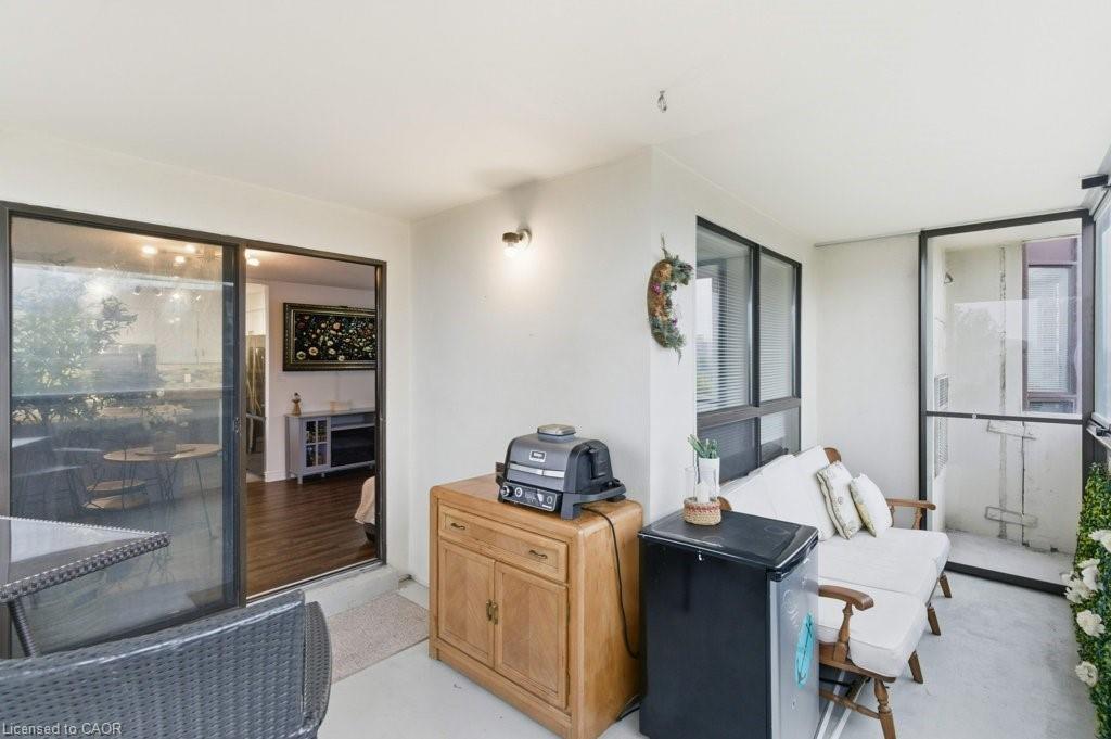 701-432 Main Street E, Hamilton, ON -