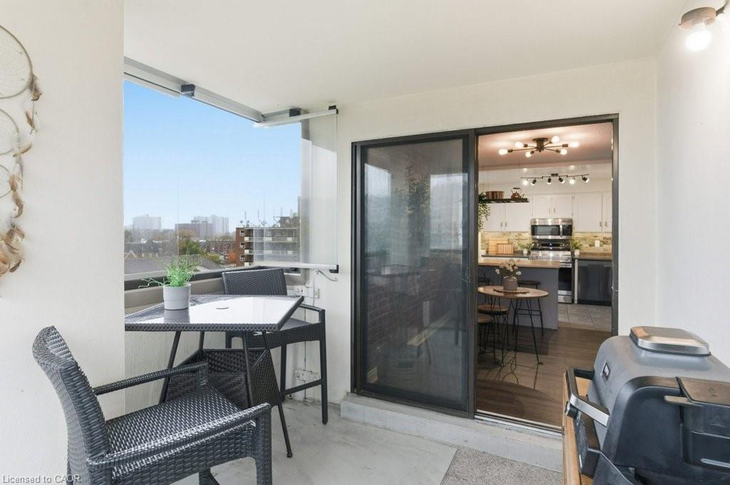 701-432 Main Street E, Hamilton, ON - Indoor