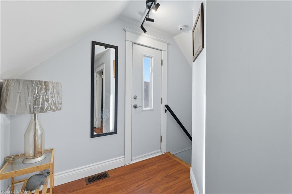 4 Manning Street, St. Catharines, ON - Indoor Photo Showing Other Room