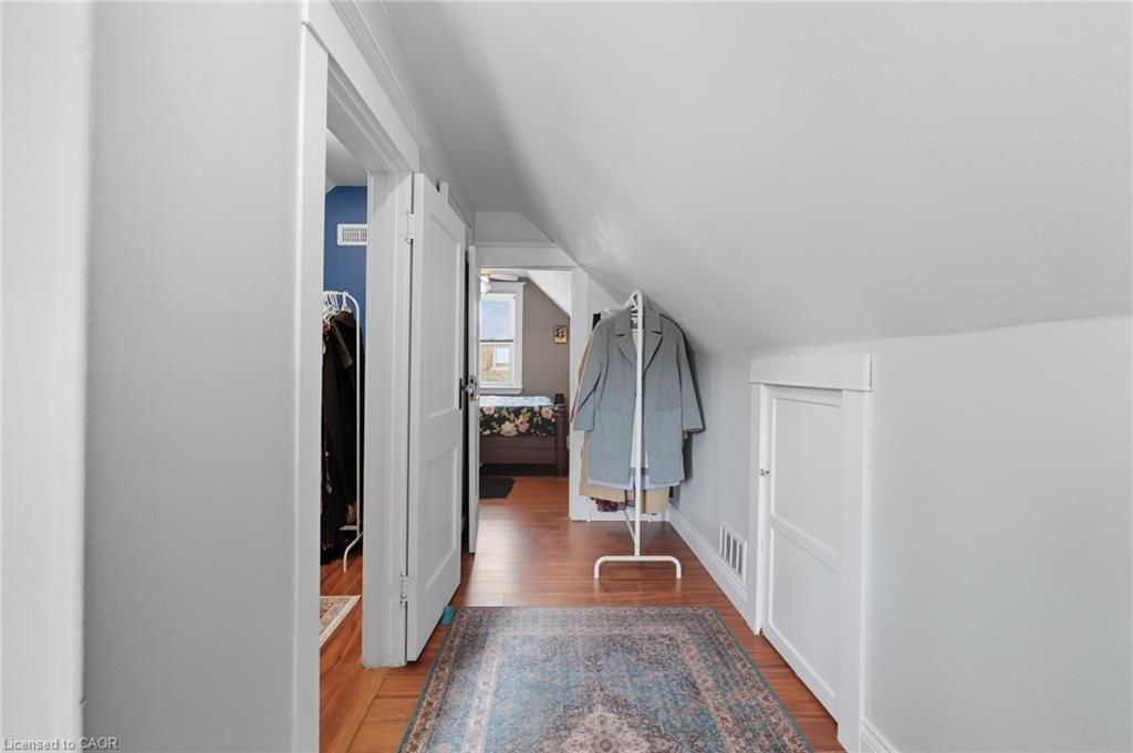 4 Manning Street, St. Catharines, ON - Indoor Photo Showing Other Room