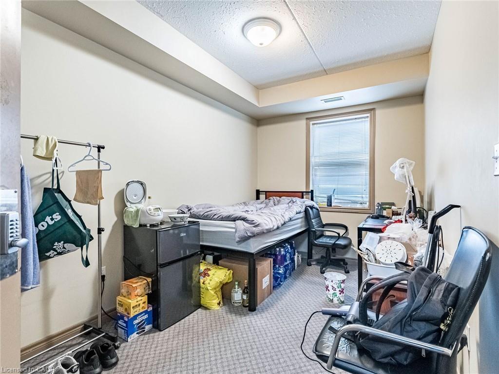 203-251 Lester Street, Waterloo, ON - Indoor