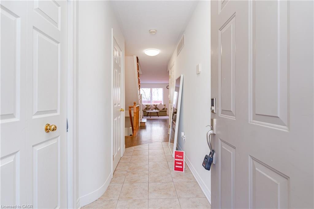 8A Hainer Street, St. Catharines, ON - Indoor Photo Showing Other Room