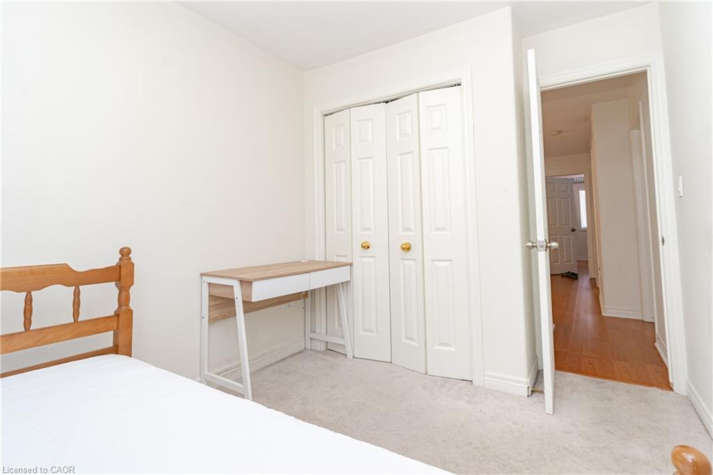 8A Hainer Street, St. Catharines, ON - Indoor Photo Showing Bedroom