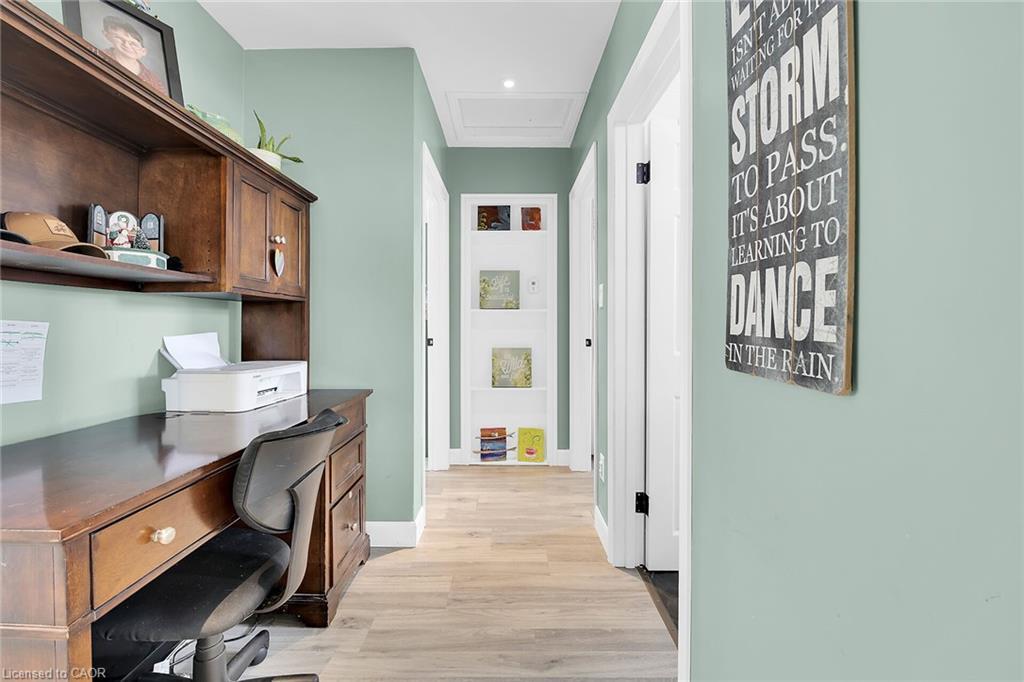 62 Knoll Street, Port Colborne, ON - Indoor Photo Showing Office