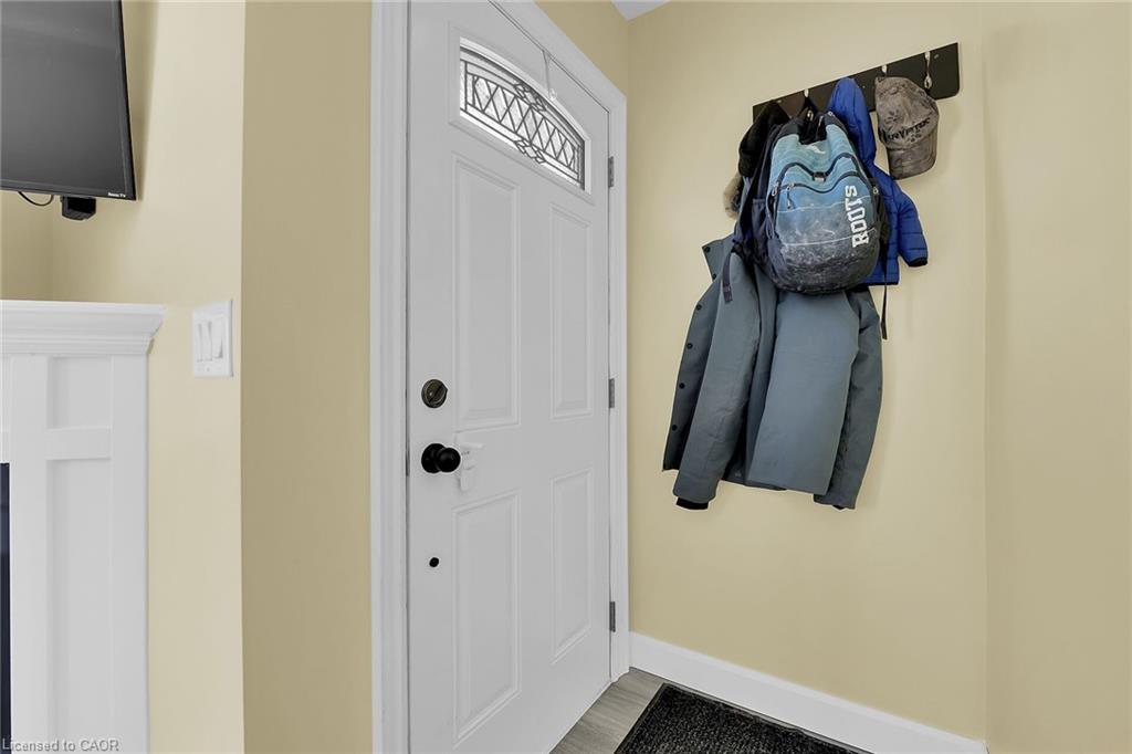 62 Knoll Street, Port Colborne, ON - Indoor Photo Showing Other Room