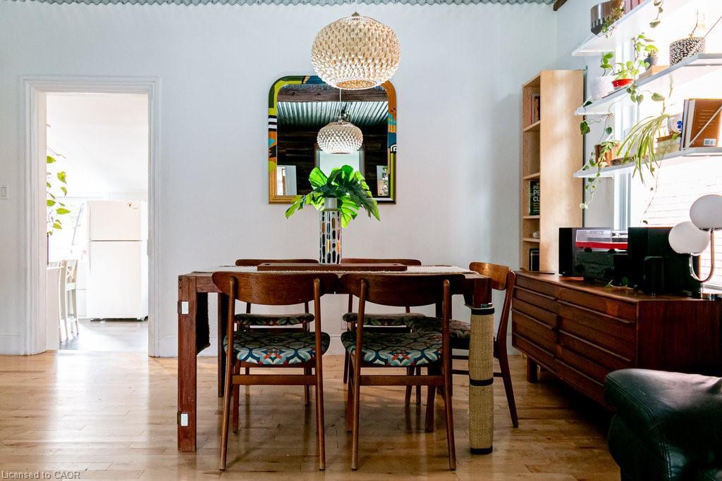 47 Tom Street, Hamilton, ON - Indoor Photo Showing Dining Room