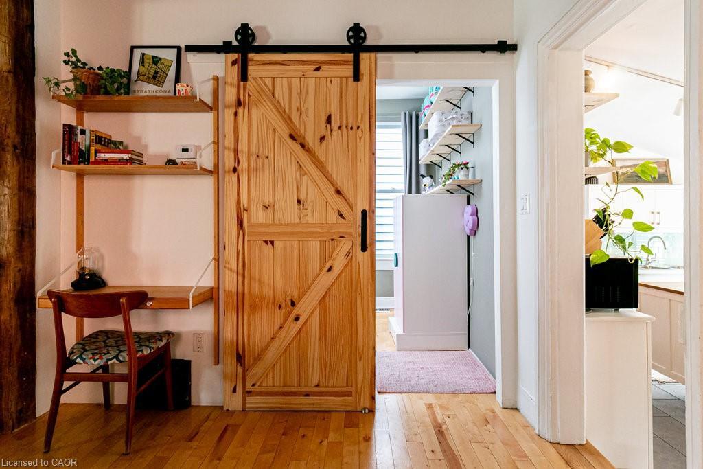 47 Tom Street, Hamilton, ON - Indoor Photo Showing Other Room