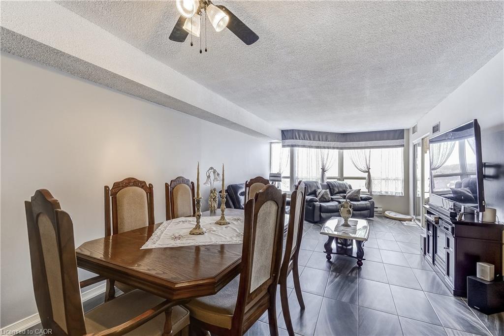 510-495 Highway No. 8, Hamilton, ON - Indoor Photo Showing Dining Room