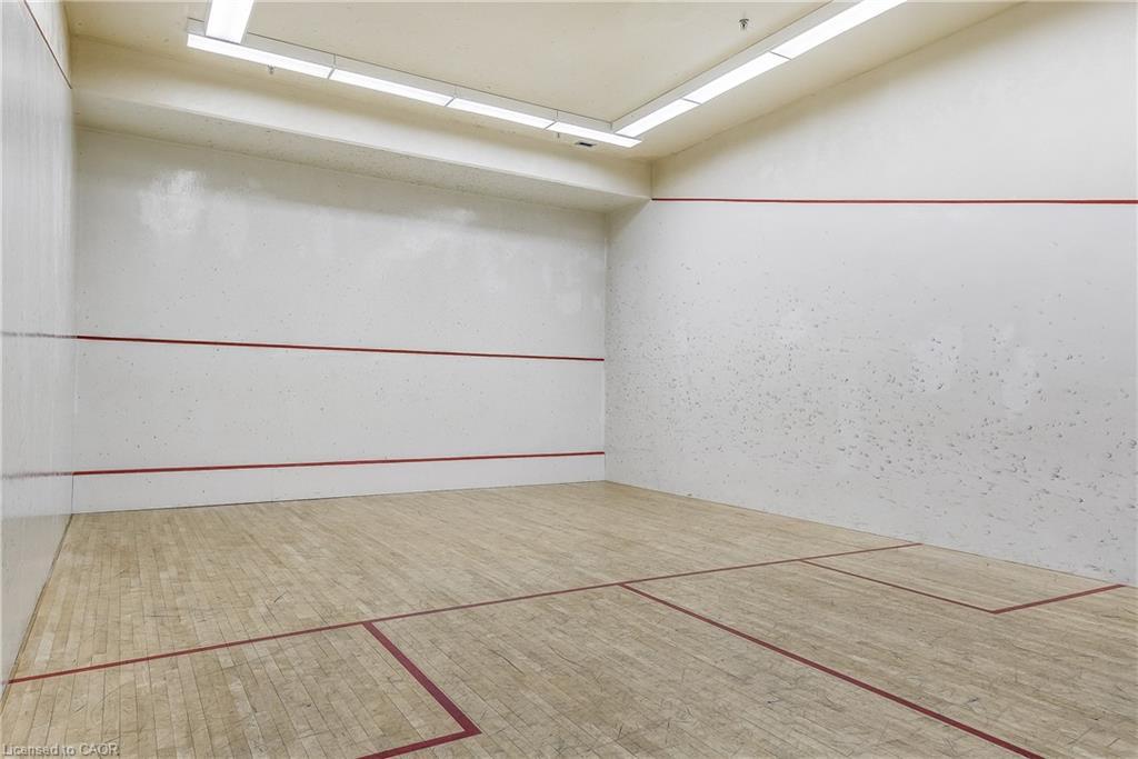 510-495 Highway No. 8, Hamilton, ON - Indoor Photo Showing Other Room