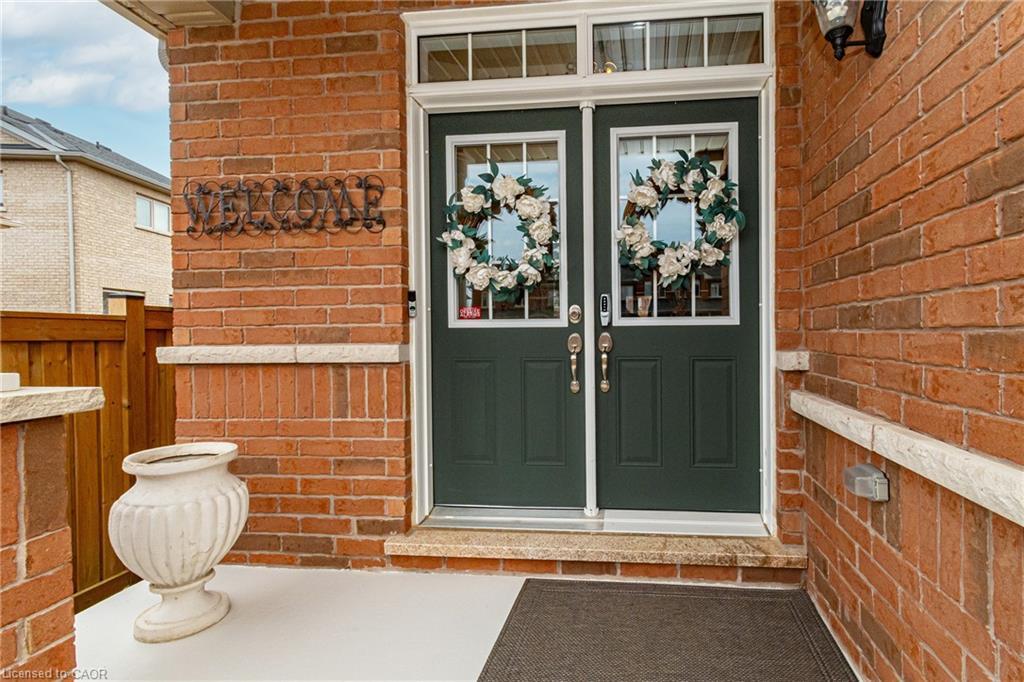 67 Forsyth Crescent, Barrie, ON - Outdoor With Exterior